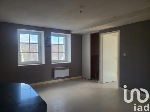 Building for sale 382 m² Vernantes