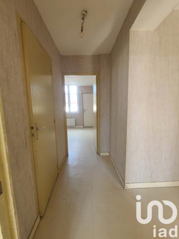 Building for sale 382 m² Vernantes