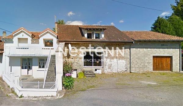 Charmante maison atypique avec grange à Saint-Estèphe, proche de l'étang au calme