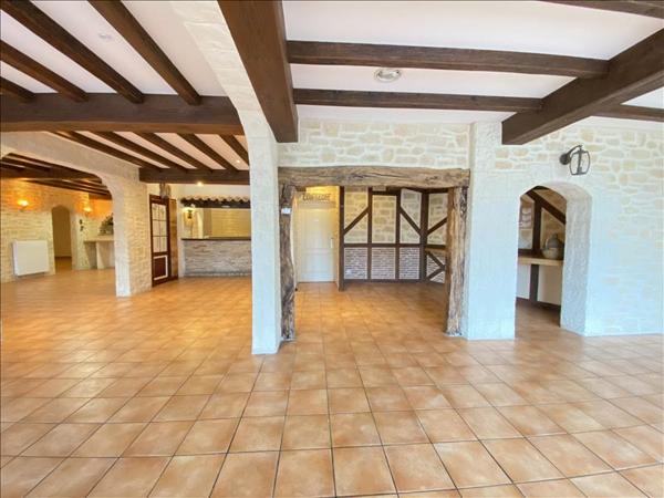 Maison à vendre |  Hourtin |  7 pièces | 265 m²