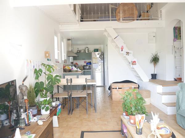 Villa T7 145 m² dont ( 28 m² d'annexe aménagée en studio) sur parcelle de terrain d'env 1100 m²