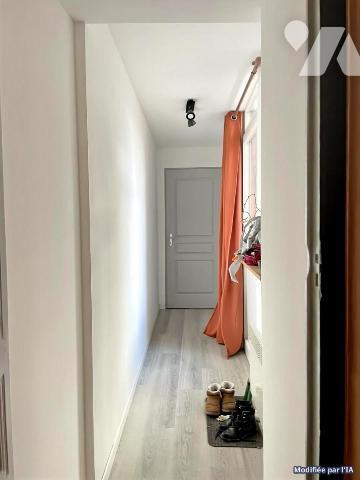 CHALONS EN CHAMPAGNE(51000) Appartement de type 2, avec jardin, place de parking et dépendance