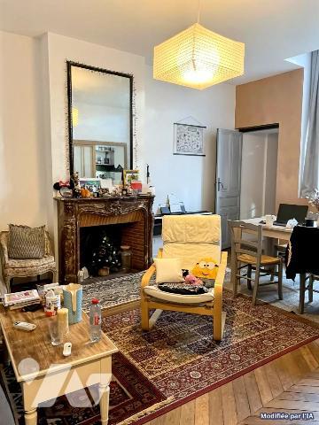 CHALONS EN CHAMPAGNE(51000) Appartement de type 2, avec jardin, place de parking et dépendance