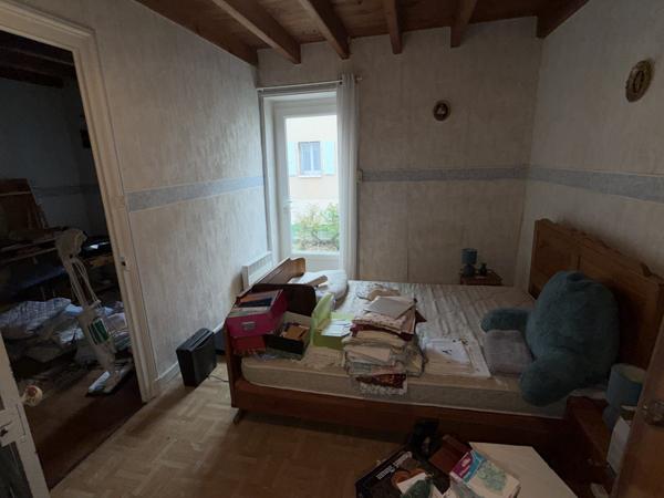 Maison  5 pièce(s)  4 chambre(s)  77.1 m²