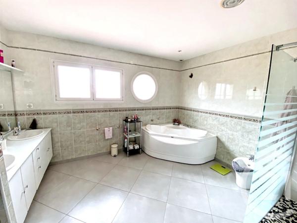 Maison à vendre  5 pièces - 230 m2 PLAISANCE DU TOUCH - 31