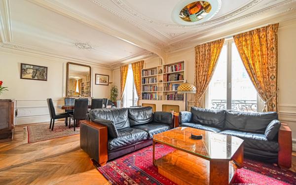 Appartement à vendre    4 pièces • 96,54 m2 Saint-Mandé