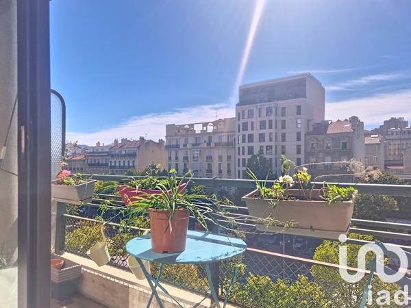 Apartment for sale 3 rooms 64 m² Marseille 6