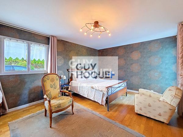 A vendre Maison de + 200m² - Quartier résidentiel à PLOUGONVELIN