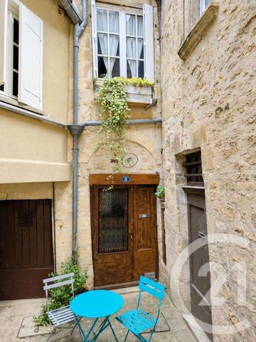 Appartement F3 Bis à vendre  3 pièces - 58,24 m 2   SARLAT LA CANEDA  - 24