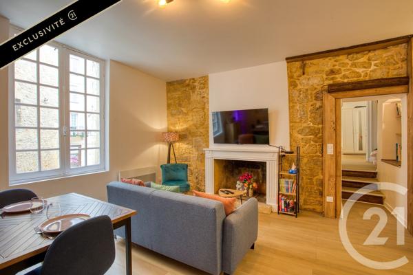 Appartement F3 Bis à vendre  3 pièces - 58,24 m 2   SARLAT LA CANEDA  - 24