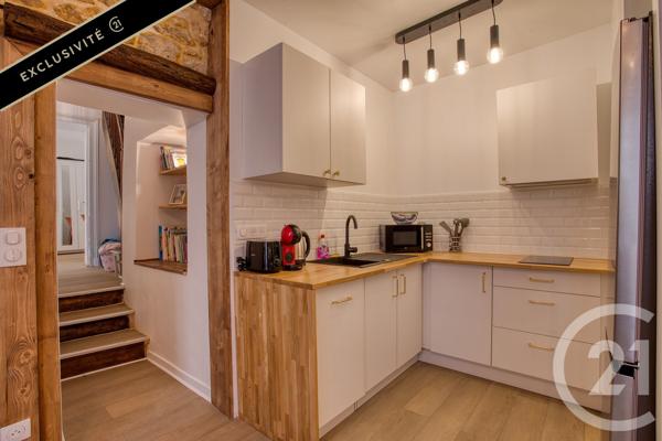 Appartement F3 Bis à vendre  3 pièces - 58,24 m 2   SARLAT LA CANEDA  - 24