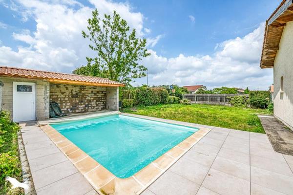 Maison à vendre |  Blanquefort |  7 pièces | 133 m²
