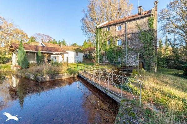 Maison à vendre |  Saint-Paul-lès-Dax |  7 pièces | 294 m²