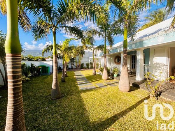 Maison à vendre 8 pièces 196 m² L'Étang-Salé