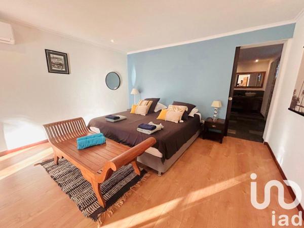 Maison à vendre 8 pièces 196 m² L'Étang-Salé