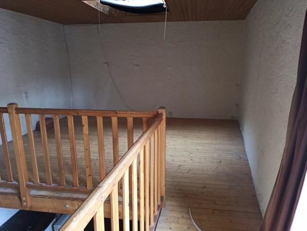 Immobilier Billom (63160) – Maison de village 84m2 – 58 000 €