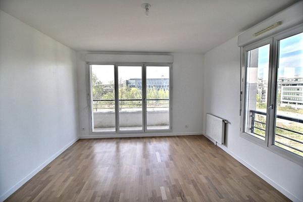 MASSY ATLANTIS Appartement Massy 4 pièce(s) 80.18 m2, terrasse et double parking en sous-sol