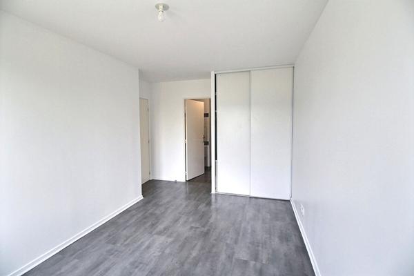 MASSY ATLANTIS Appartement Massy 4 pièce(s) 80.18 m2, terrasse et double parking en sous-sol