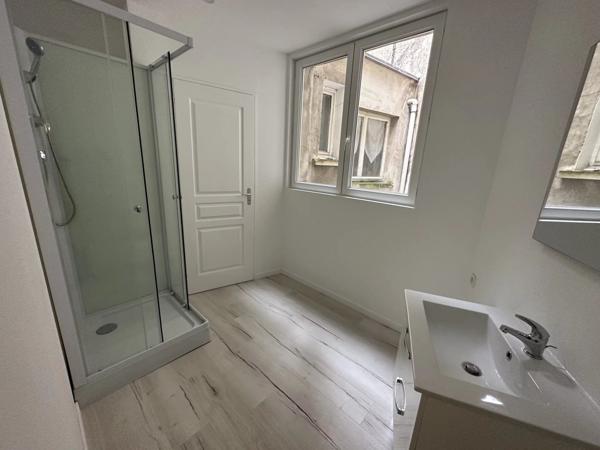 Location Appartement 2 pièces 40 m2 à Saint-Quentin