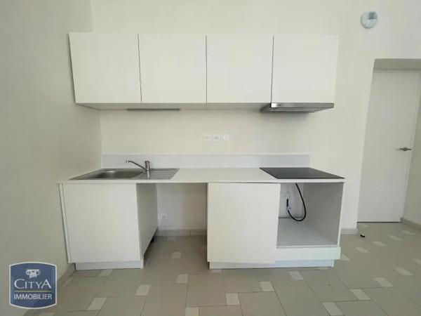 Appartement à louer 3 pièces 64.7m² Avignon (84000)