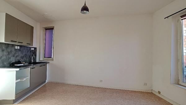 Location appartement près de CHAUNY - 2 pièce(s) - 31 m² - 405 €/mois