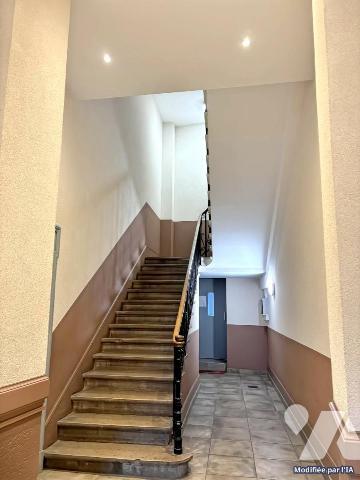 A VENDRE - APPARTEMENT - BELLEGARDE SUR VALSERINE (01200) - Hyper centre - 100 m2 - Cave et garage -