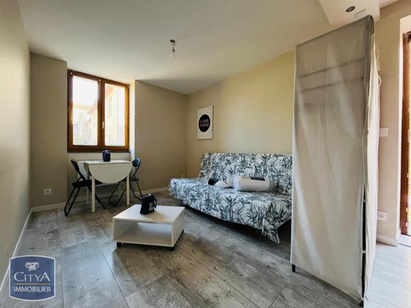 Appartement à louer 1 pièce 19.62m²