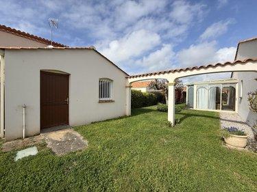 Maison à vendre à Saint-Vincent-sur-Jard en Vendée (85520), ref : 51066-2066