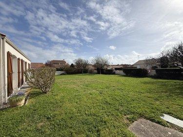Maison à vendre à Saint-Vincent-sur-Jard en Vendée (85520), ref : 51066-2066