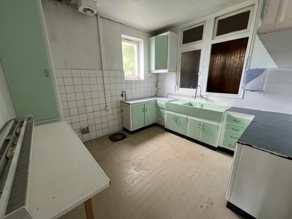 Immeuble à vendre |  Soyaux |  396 m²