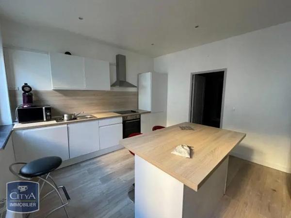 Appartement à louer 1 pièce 39.2m² Cambrai (59400)