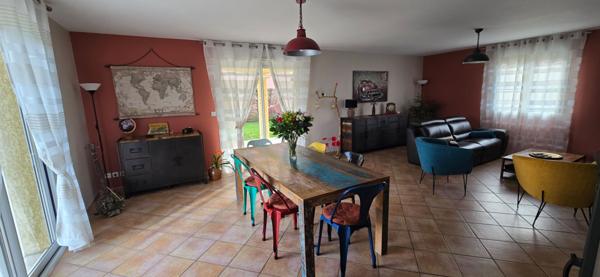 Maison coup de coeur à vendre à Vandeins - 4 chambres, grand terrain, calme assuré !