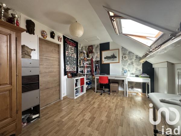 Maison à vendre 6 pièces 138 m² Notre-Dame-d'Oé
