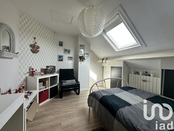 Maison à vendre 6 pièces 138 m² Notre-Dame-d'Oé