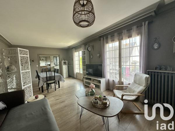 Maison à vendre 6 pièces 138 m² Notre-Dame-d'Oé