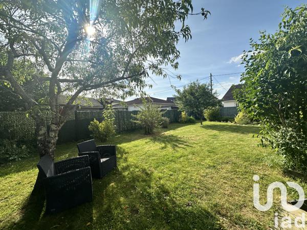 Maison à vendre 6 pièces 138 m² Notre-Dame-d'Oé