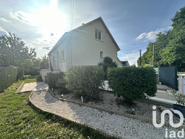 Maison à vendre 6 pièces 138 m² Notre-Dame-d'Oé