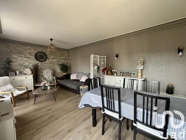 Maison à vendre 6 pièces 138 m² Notre-Dame-d'Oé