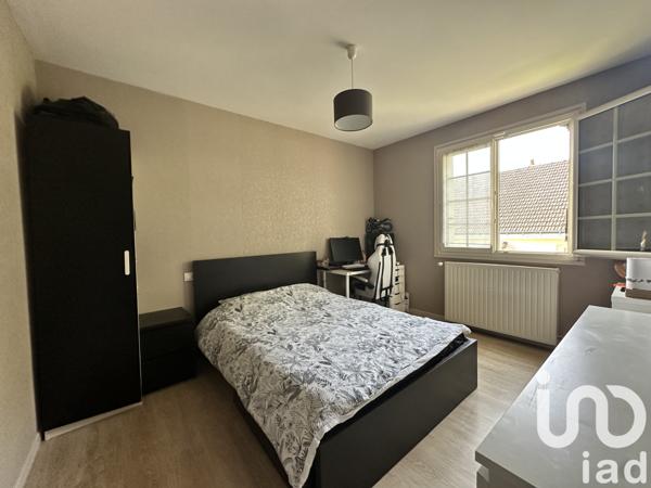 Maison à vendre 6 pièces 138 m² Notre-Dame-d'Oé