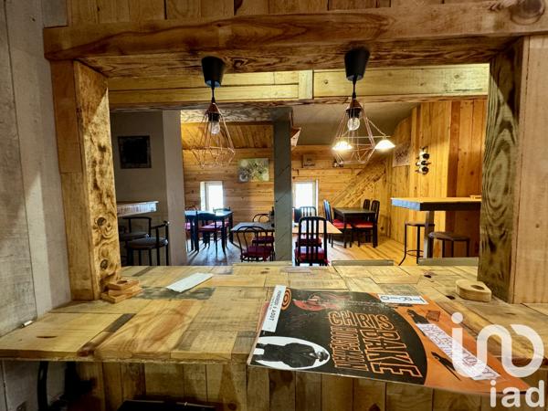 Immeuble à vendre 478 m² Chalais