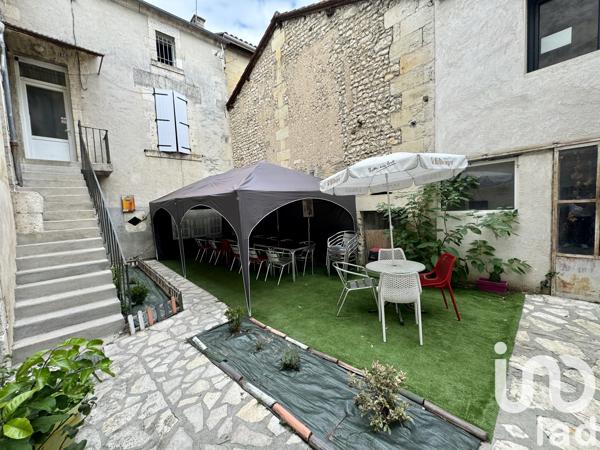 Immeuble à vendre 478 m² Chalais