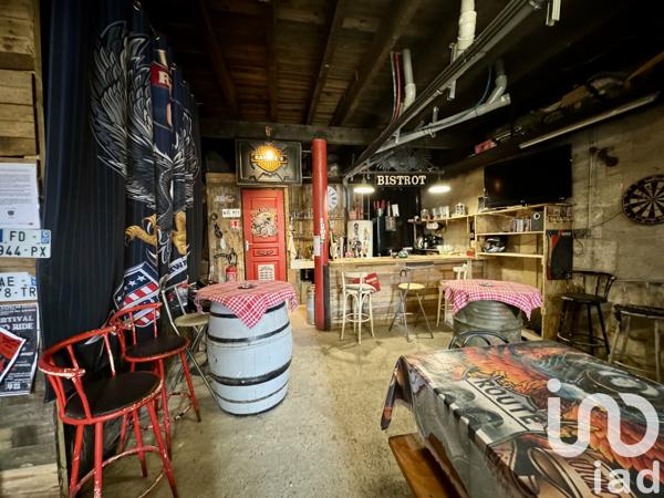 Immeuble à vendre 478 m² Chalais