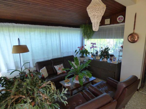 Maison plain pied de 100 m², 2 chambres, garage, terrain de 1450 m²