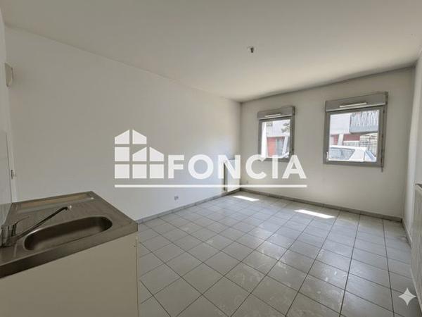 À vendre Studio 26.71 m² - Meyzieu 69330