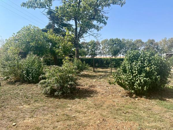 DOIX LES FONTAINES 85200 AGREABLE MAISON SEMI PLAIN PIED 3 CHAMBRES AVEC ANNEXES ET JARDIN 1500M² CLOS