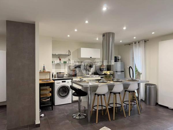 LYON 4 - QUAI GILLET T2 MEUBLÉ DE 49,56M2 AVEC TERRASSE