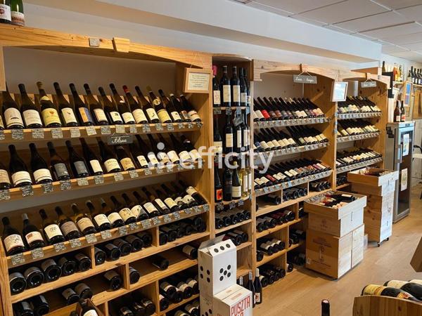Fonds De Commerce
        
        - 100 m² 51 000 € *