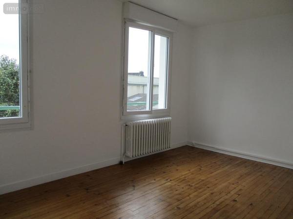 Maison à louer à Carhaix-Plouguer dans le Finistère (29270), ref : 29064-1085601