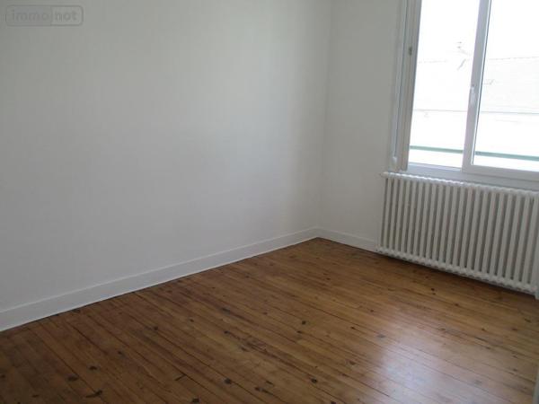 Maison à louer à Carhaix-Plouguer dans le Finistère (29270), ref : 29064-1085601