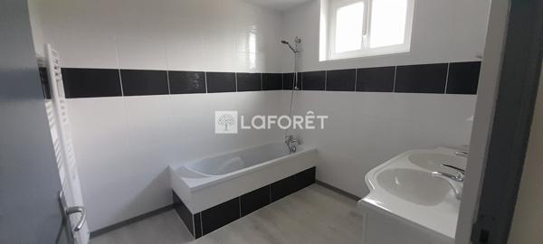 Achat immeuble Saint-Flour - 7 pièce(s) - 160 m² - 220 000 €